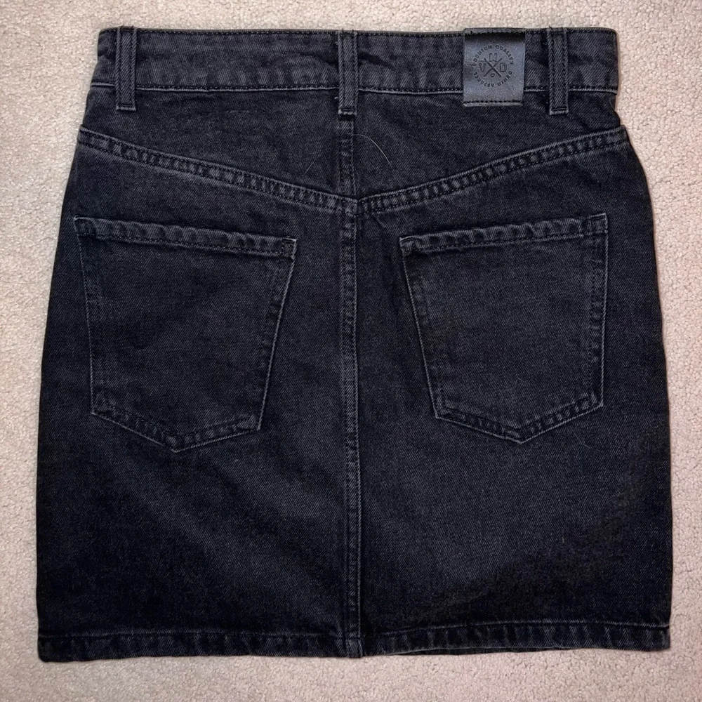 Vero Moda Denim Skirt in Black